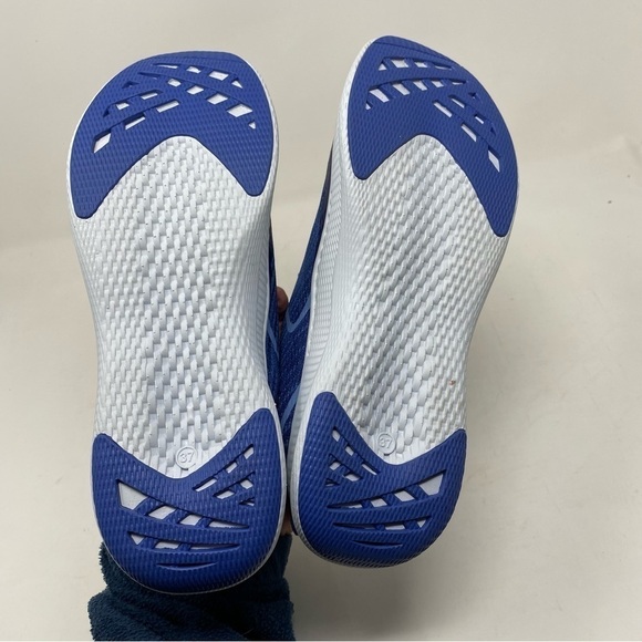 Dansko Sky Mesh Blue Sneakers - Picture 4 of 5